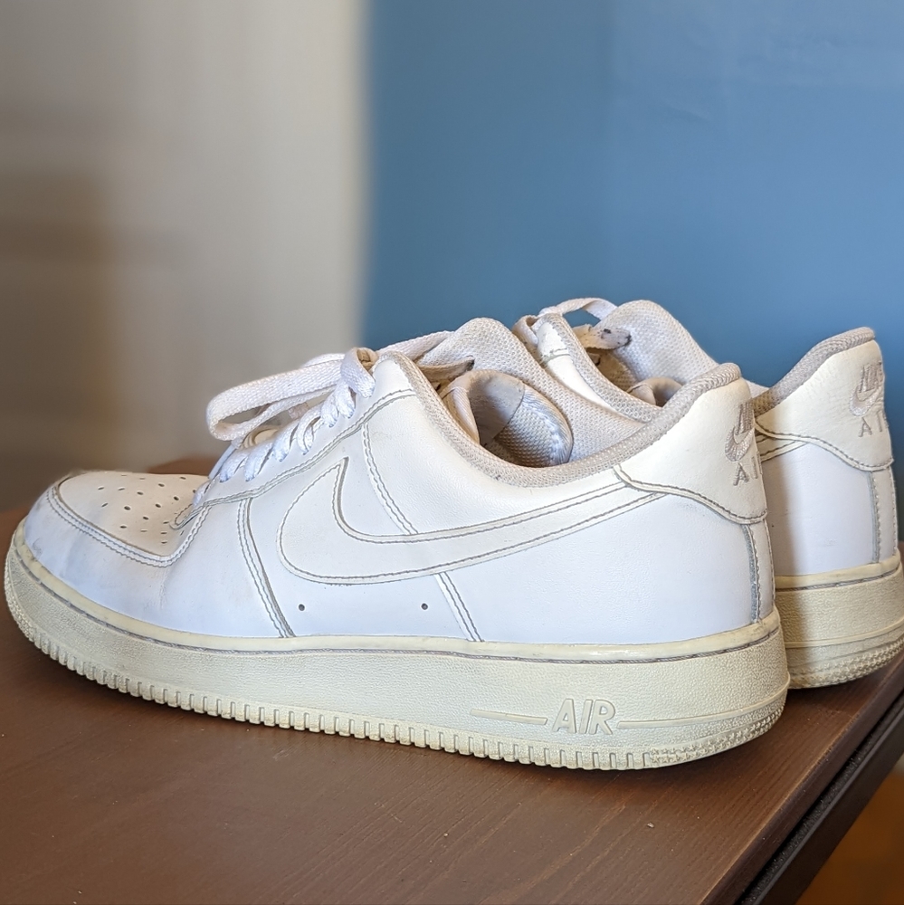 Nike Air Force 1